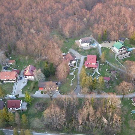 House Jezerka Hotell Jezerce Eksteriør bilde
